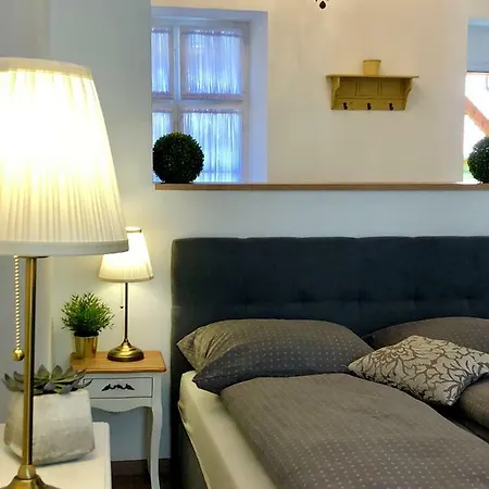 Frank Apartman Deluxe Holiday home *